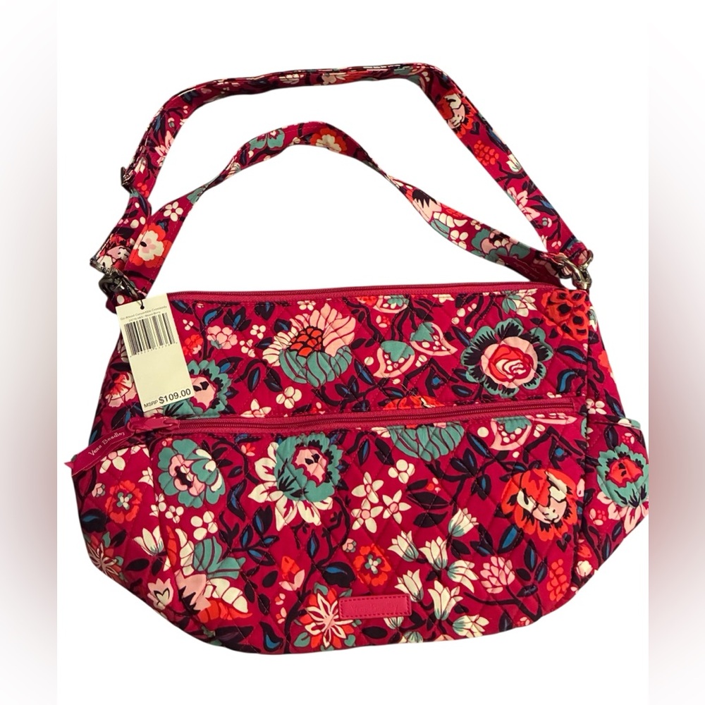 NWT VERA BRADLEY GO AHEAD
CONVERTIBLE CROSSBODY IN BLOOM BERRY PATTERN